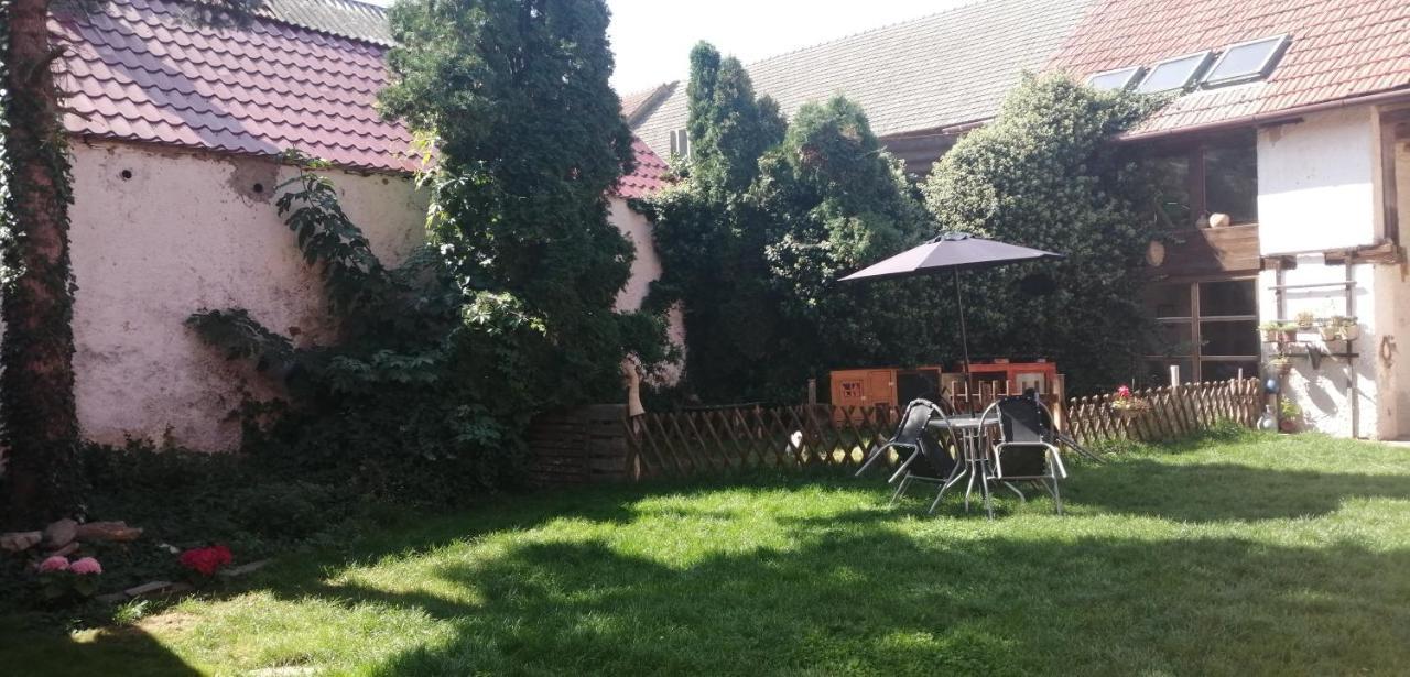 Keramický a výtvarný ateliér Konešín Exterior foto