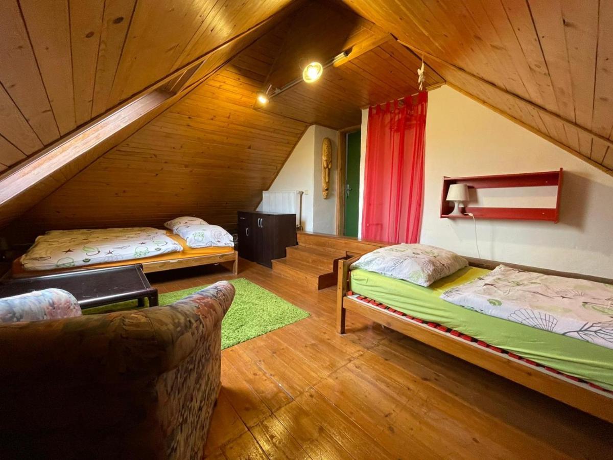 Keramický a výtvarný ateliér Konešín Exterior foto
